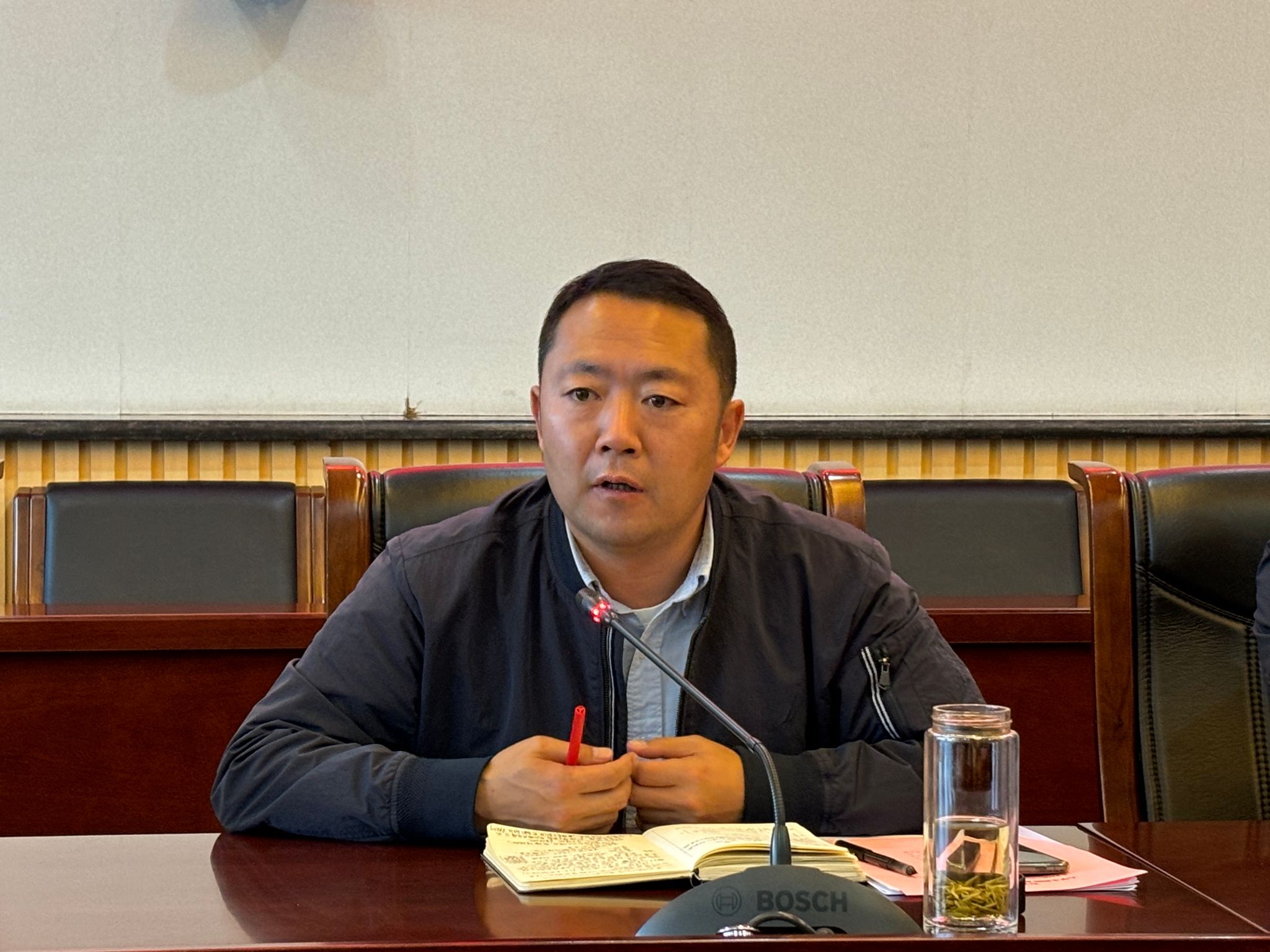 ac5fecf1a825452fa1552a626a47d0e